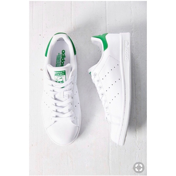 adidas Shoes - Adidas Stan Smith